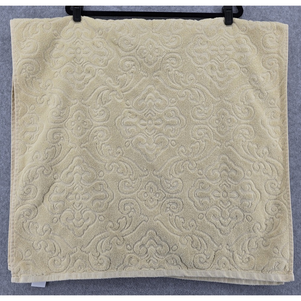 Vintage Country Living Sculptured Floral Bath Towel Yellow Damask 26x50" Cottage
